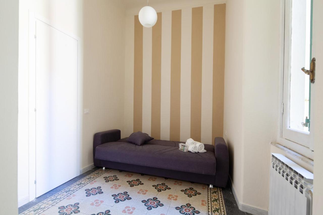 Rent Rooms Специя Екстериор снимка