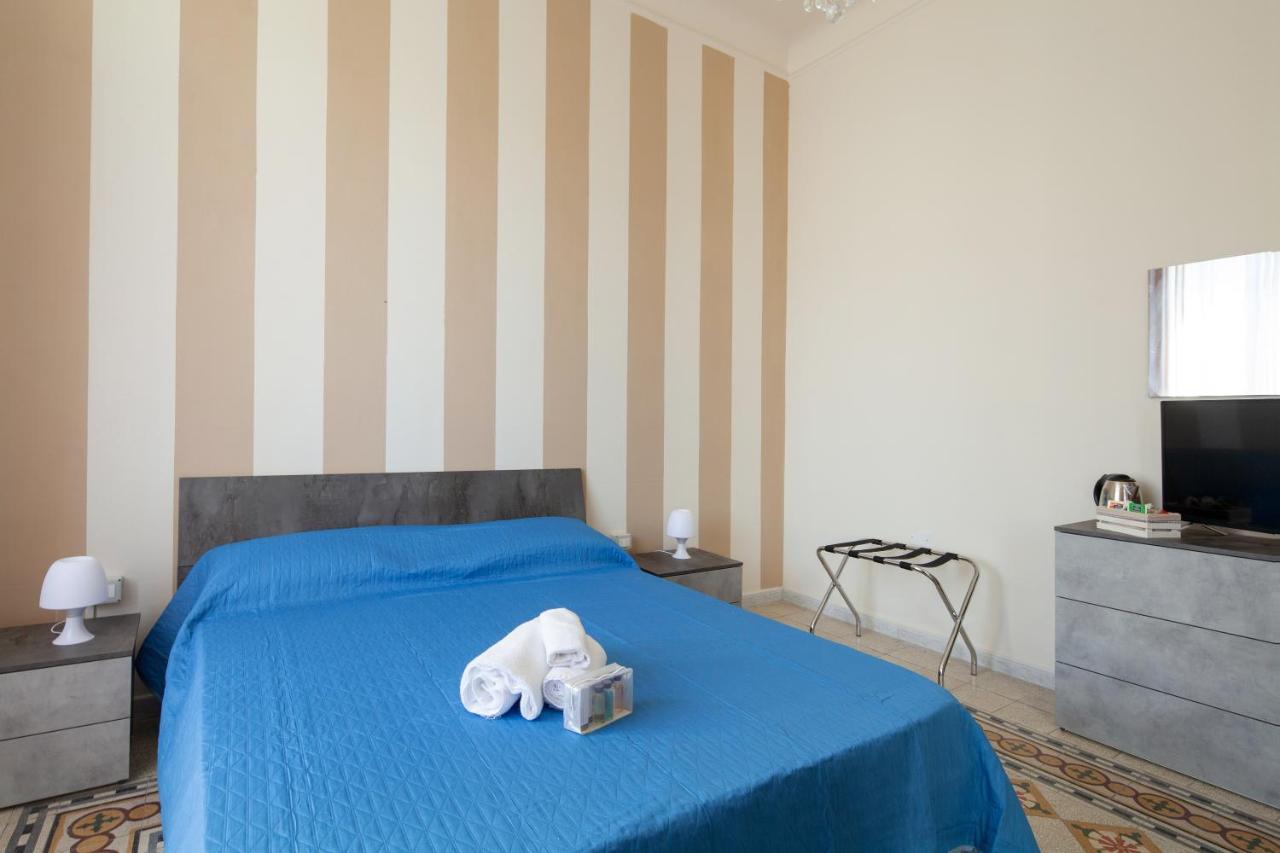 Rent Rooms Специя Екстериор снимка